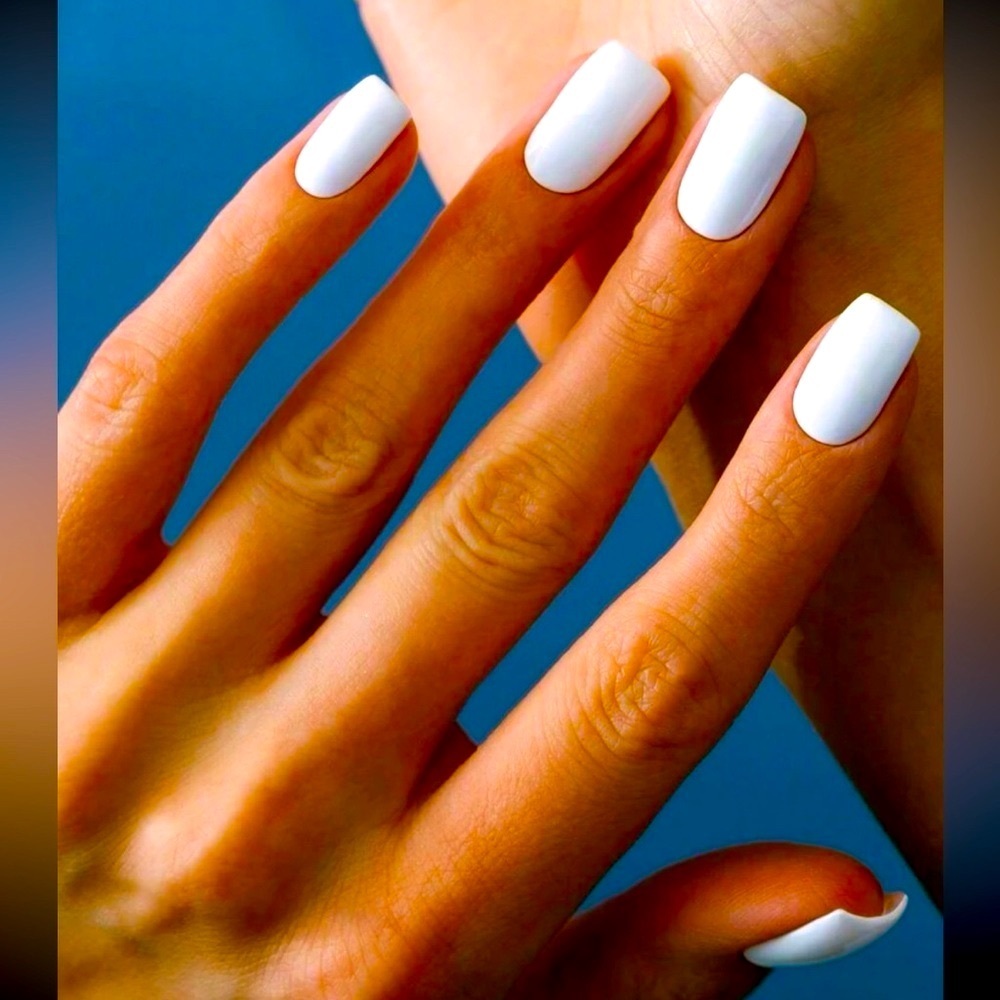 Essential White Square Press On Nails 💅🌟